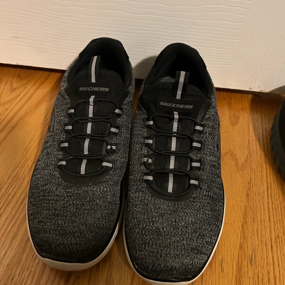 Men’s sneakers